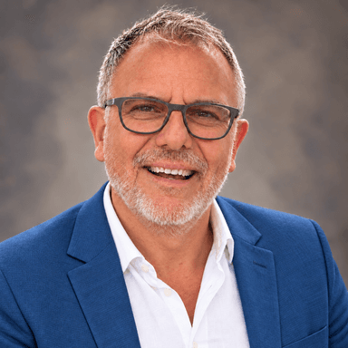 Bernd Schmellenkamp – Wirtschaftsjournalist, Moderator & Medien-Coach
